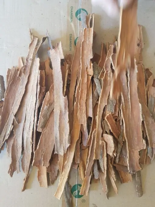 چوب دارچین قلم گل سرخی یک کیلویی 3 چوب دارچین قلمی اعلا گل سرخی پک یک کیلویی