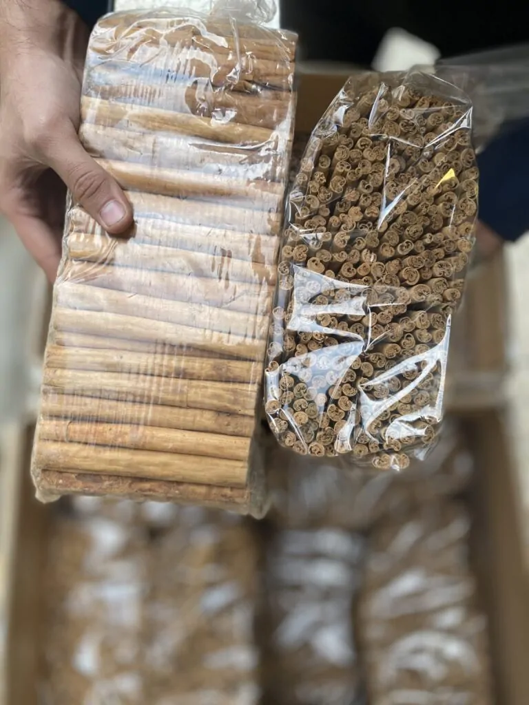 دارچین سیلان اصلی سریلانکا 