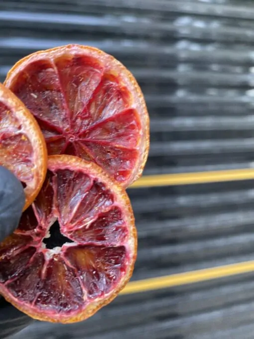 اسلایس پرتقال توسرخ 2 اسلایس پرتقال تو سرخ بازرگانی براتی